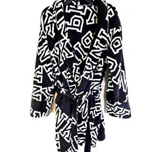 Victoria’s Secret PINK Black & White Logo Robe Size XS/S